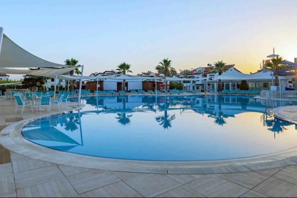 Fun&Sun Two Villas For Big Families Belek Kültér fotó